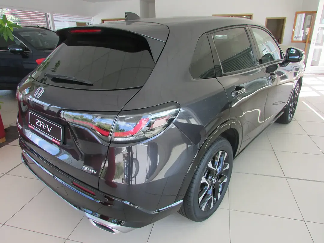 Honda ZR-V - Thumbnail 3