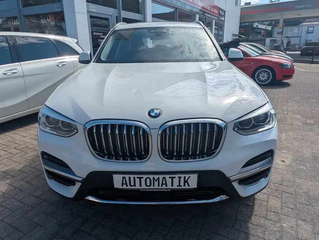 BMW X3 - Thumbnail 6