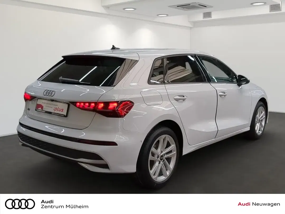 Audi A3 - Thumbnail 5