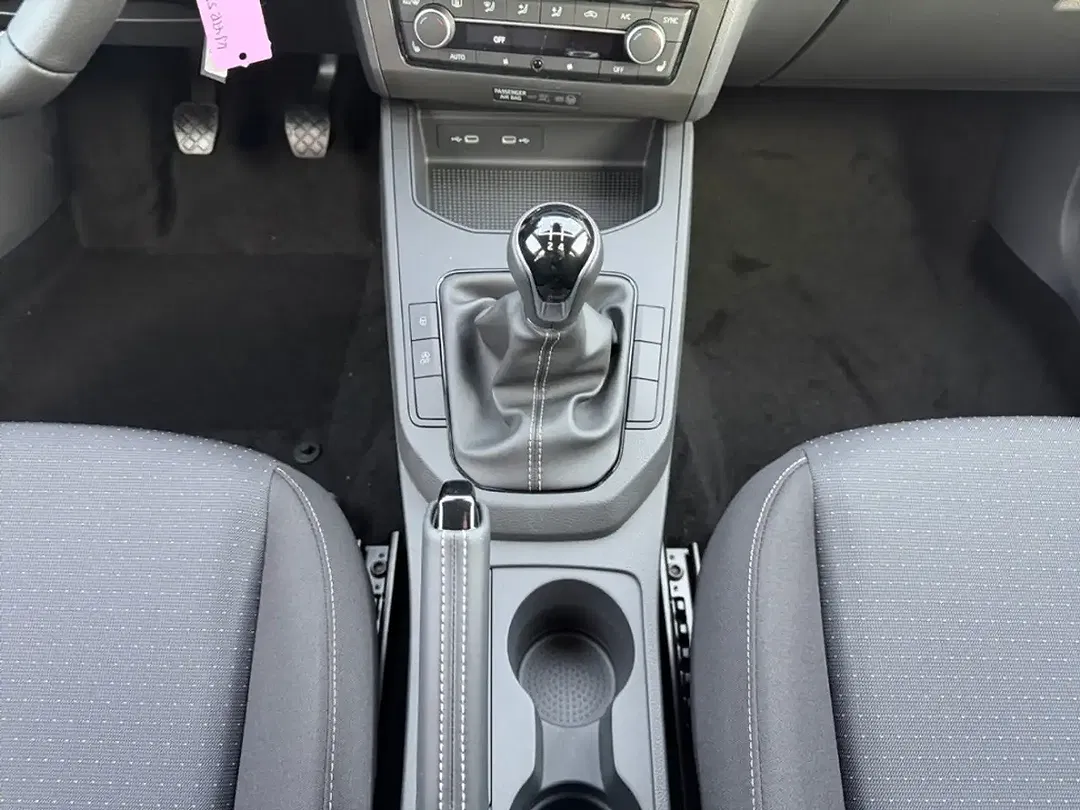 SEAT Ibiza - Thumbnail 12