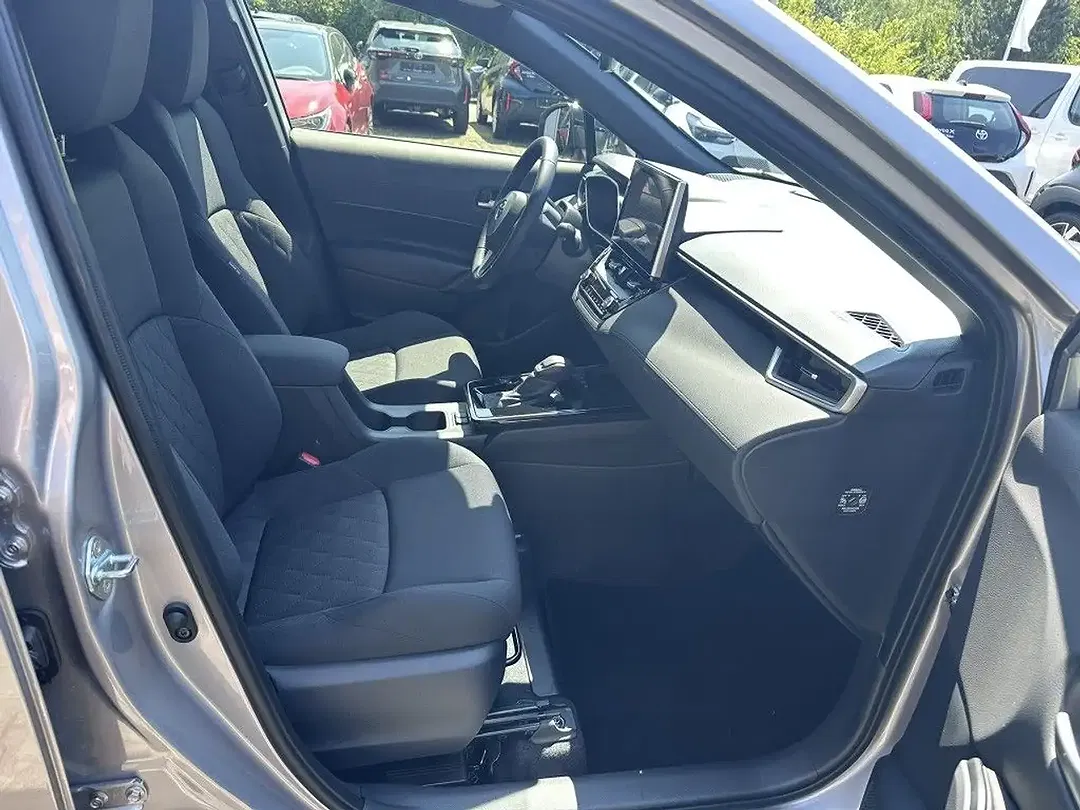 Toyota Corolla Cross - Thumbnail 14