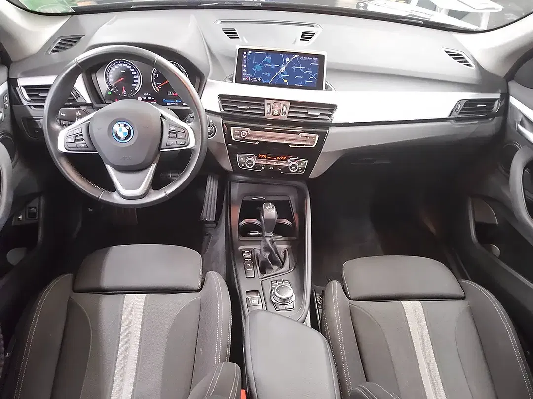 BMW X1 - Thumbnail 5