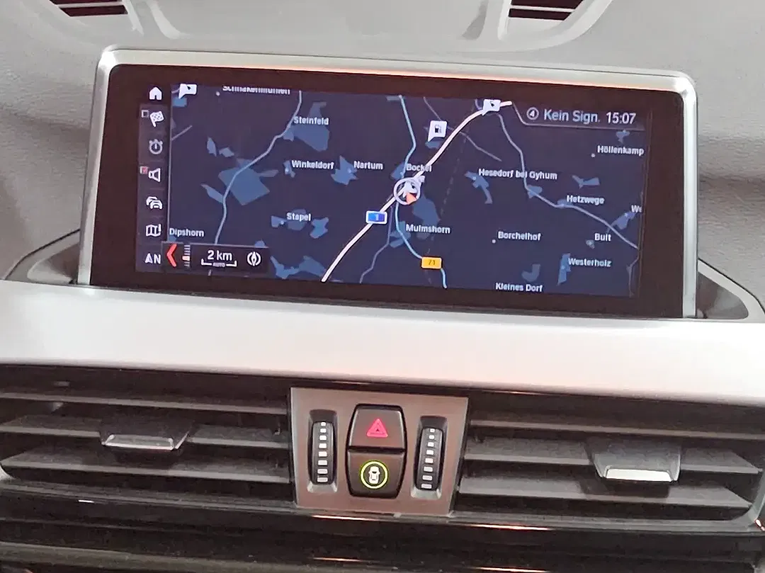 BMW X1 - Thumbnail 7