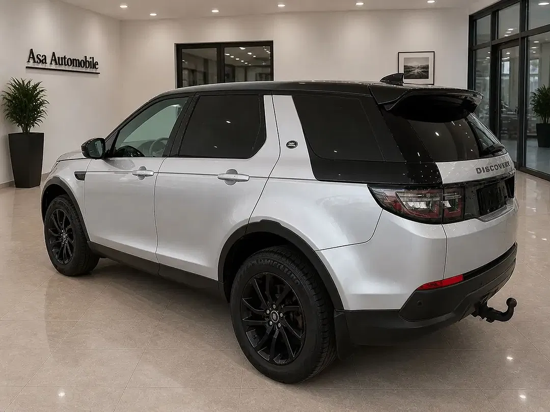 Land Rover Discovery - Thumbnail 3