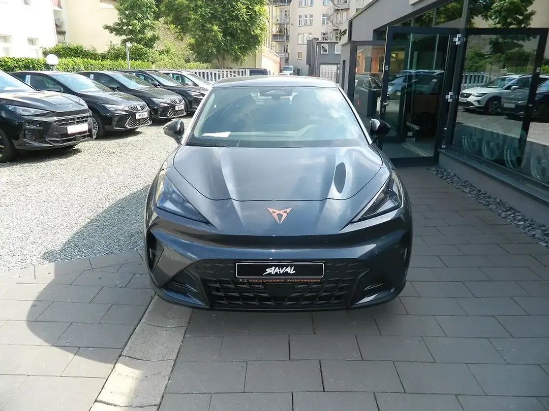 CUPRA Raval - Thumbnail 2