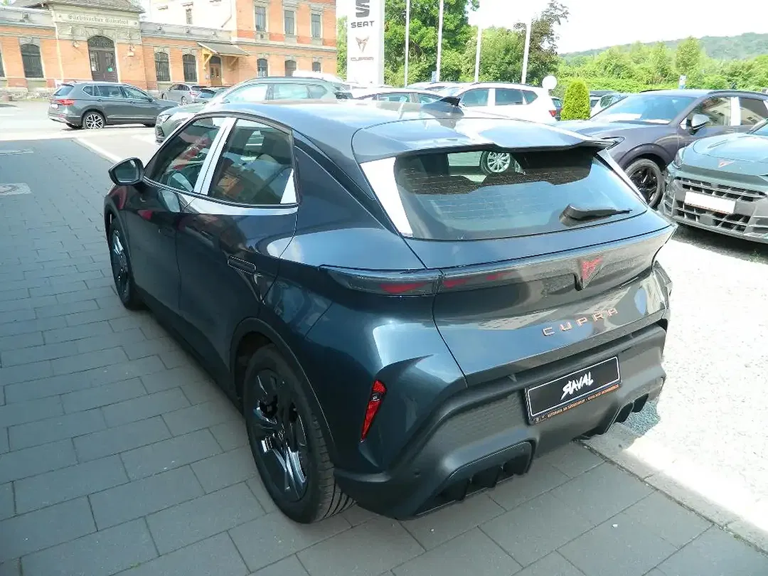 CUPRA Raval - Thumbnail 8