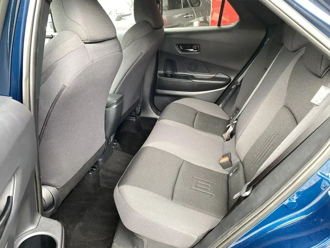 Toyota C-HR - Thumbnail 11