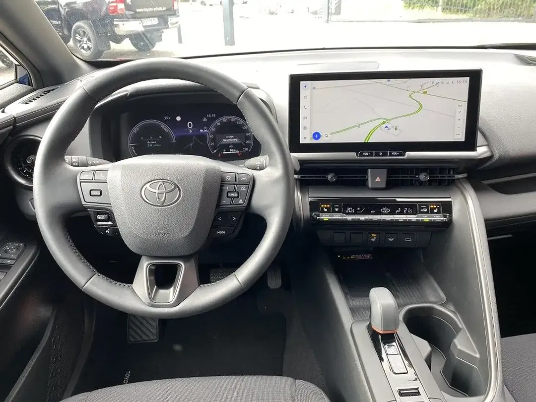 Toyota C-HR - Thumbnail 13