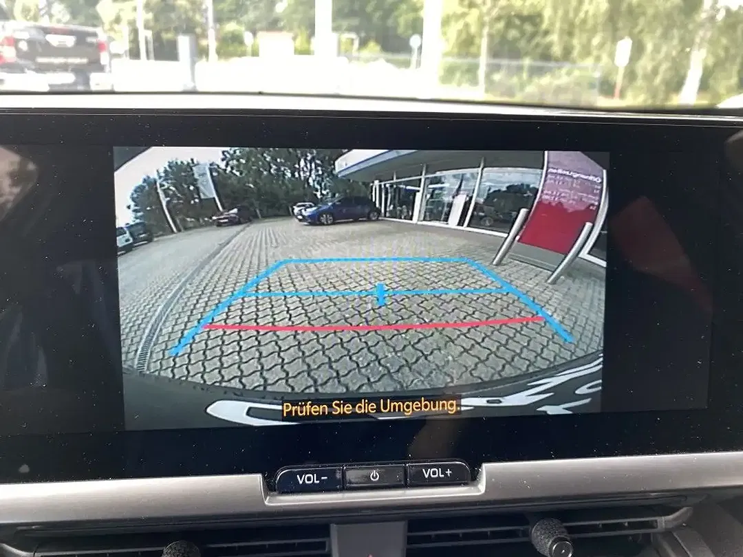 Toyota C-HR - Thumbnail 15