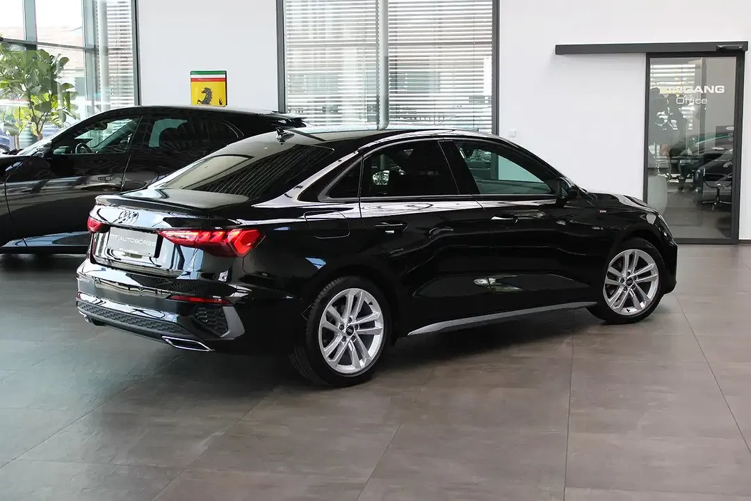 Audi A3 - Thumbnail 5