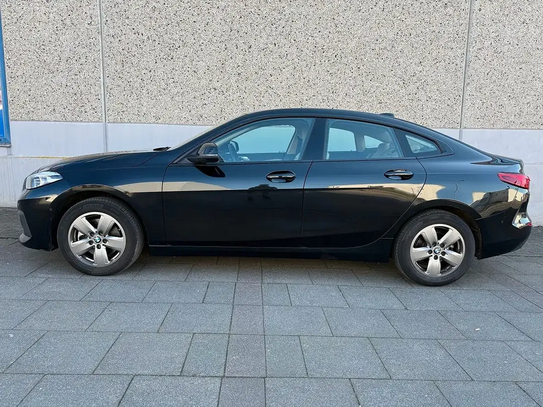 BMW 216 - Thumbnail 11