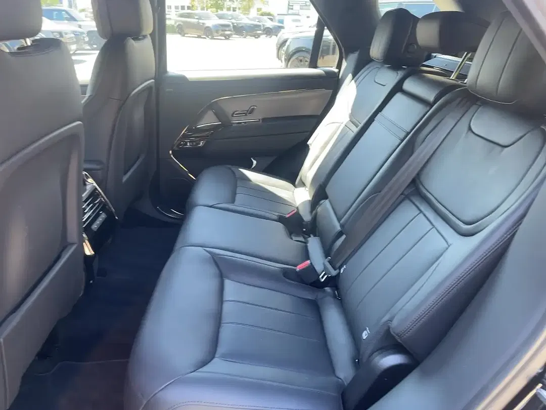 Land Rover Range Rover Sport - Thumbnail 9