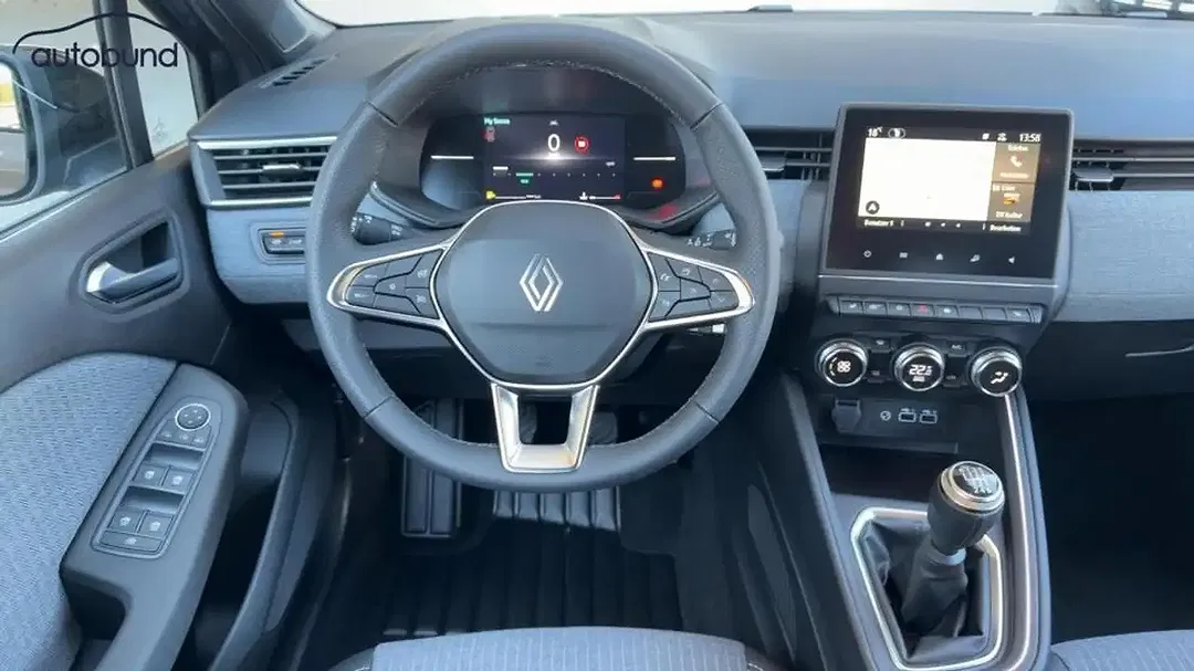 Renault Clio - Thumbnail 9