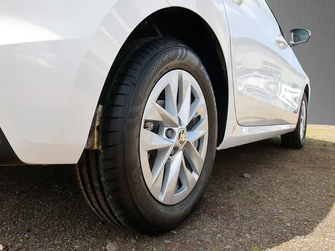 Skoda Fabia - Thumbnail 5