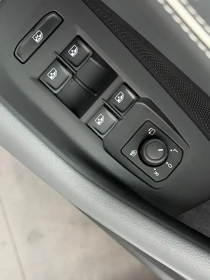 Volkswagen Passat Variant - Thumbnail 9
