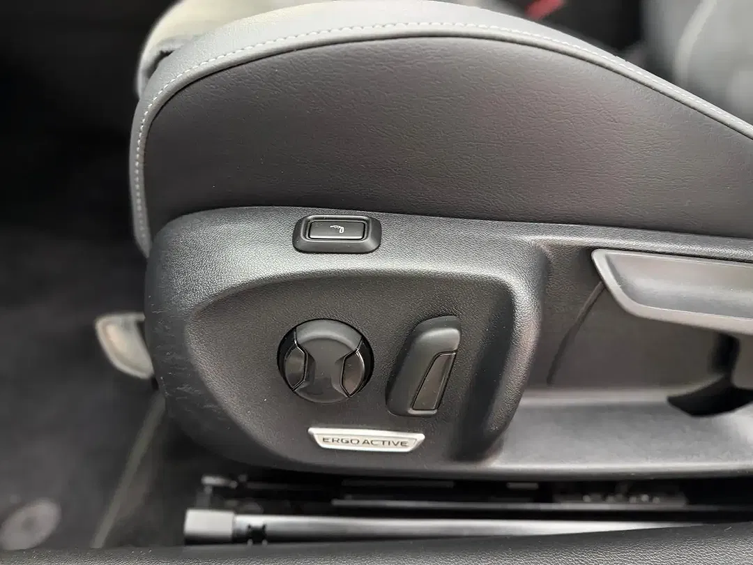 Volkswagen Passat Variant - Thumbnail 12