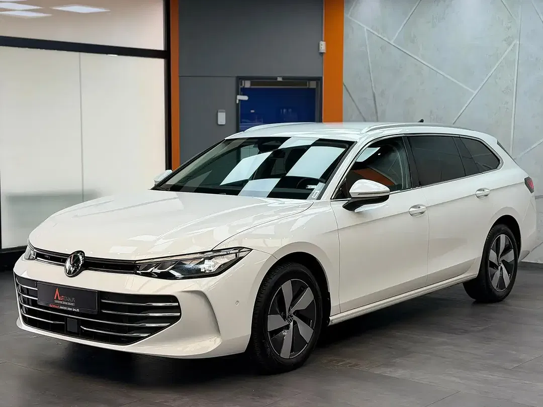 Volkswagen Passat Variant - Thumbnail 4