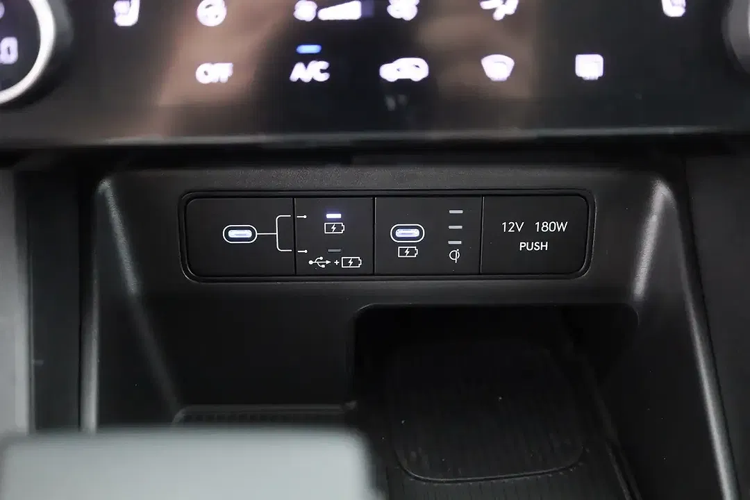 Hyundai TUCSON - Thumbnail 12