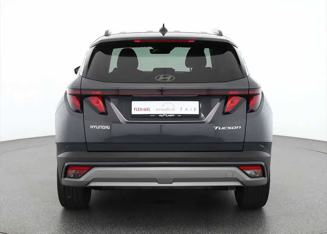Hyundai TUCSON - Thumbnail 3