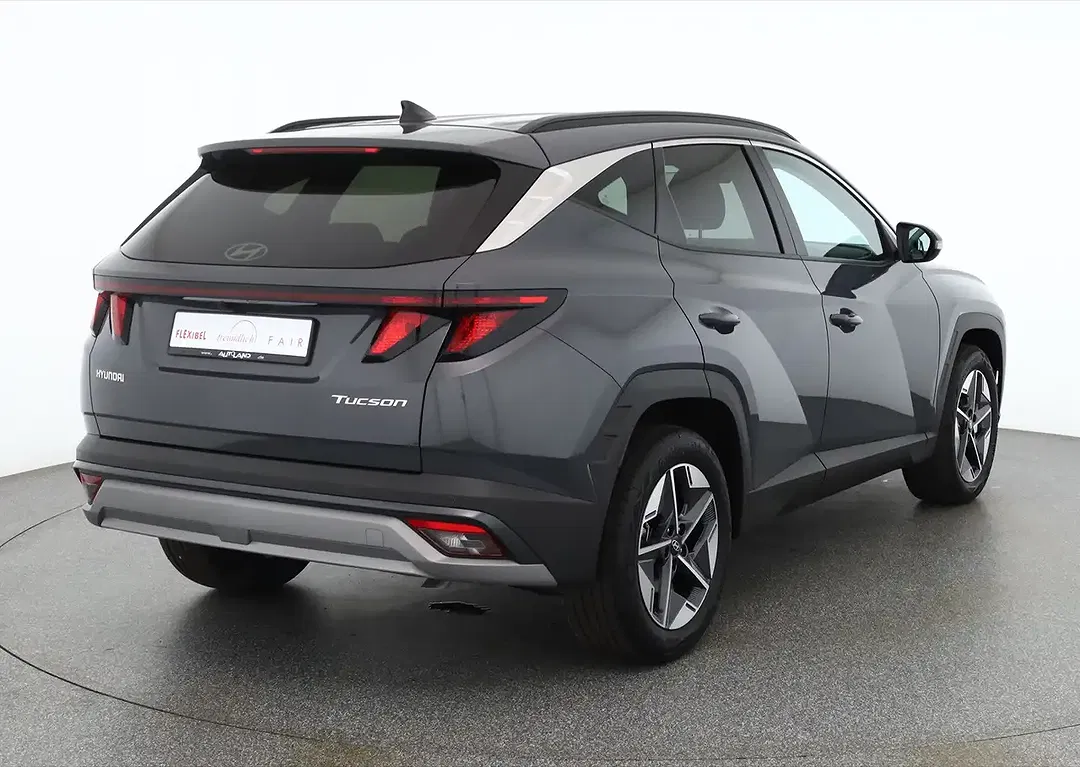 Hyundai TUCSON - Thumbnail 4