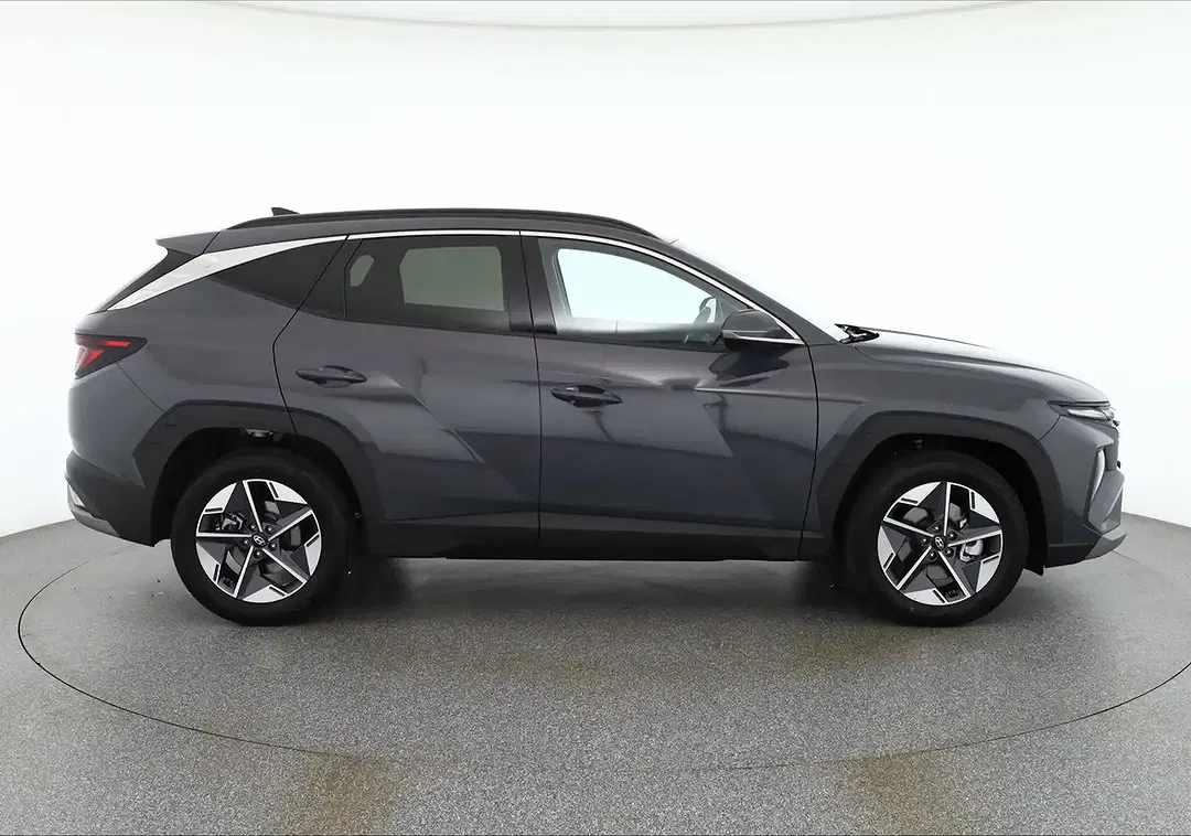 Hyundai TUCSON - Thumbnail 5