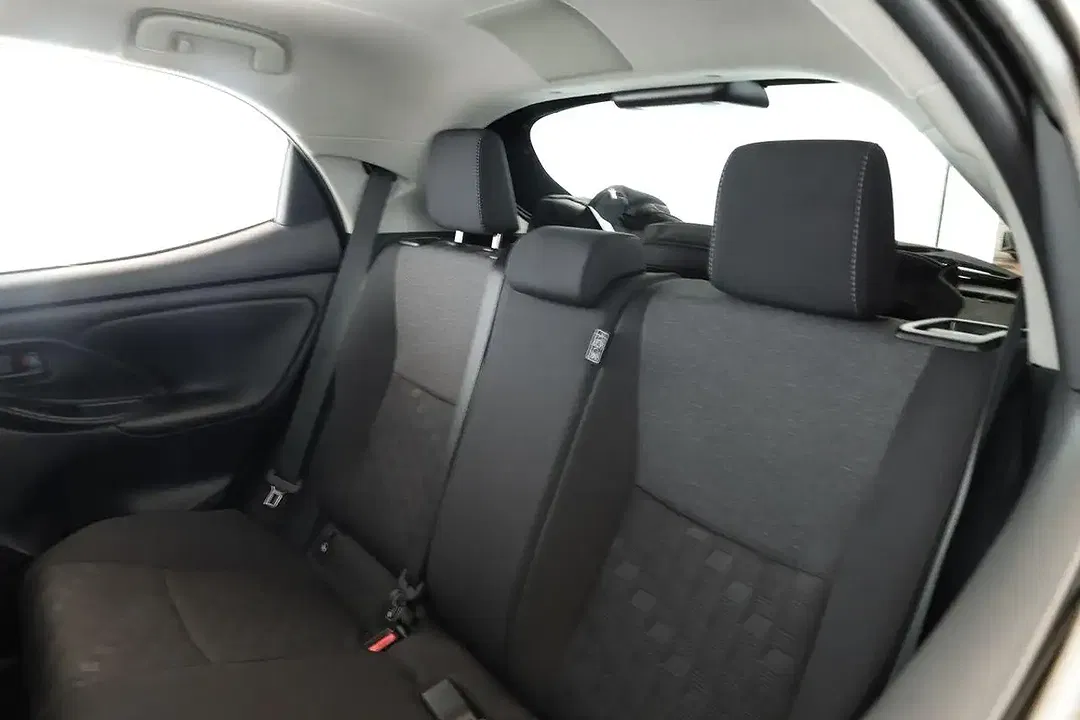 Toyota Yaris Hybrid Teamplayer - foto 14