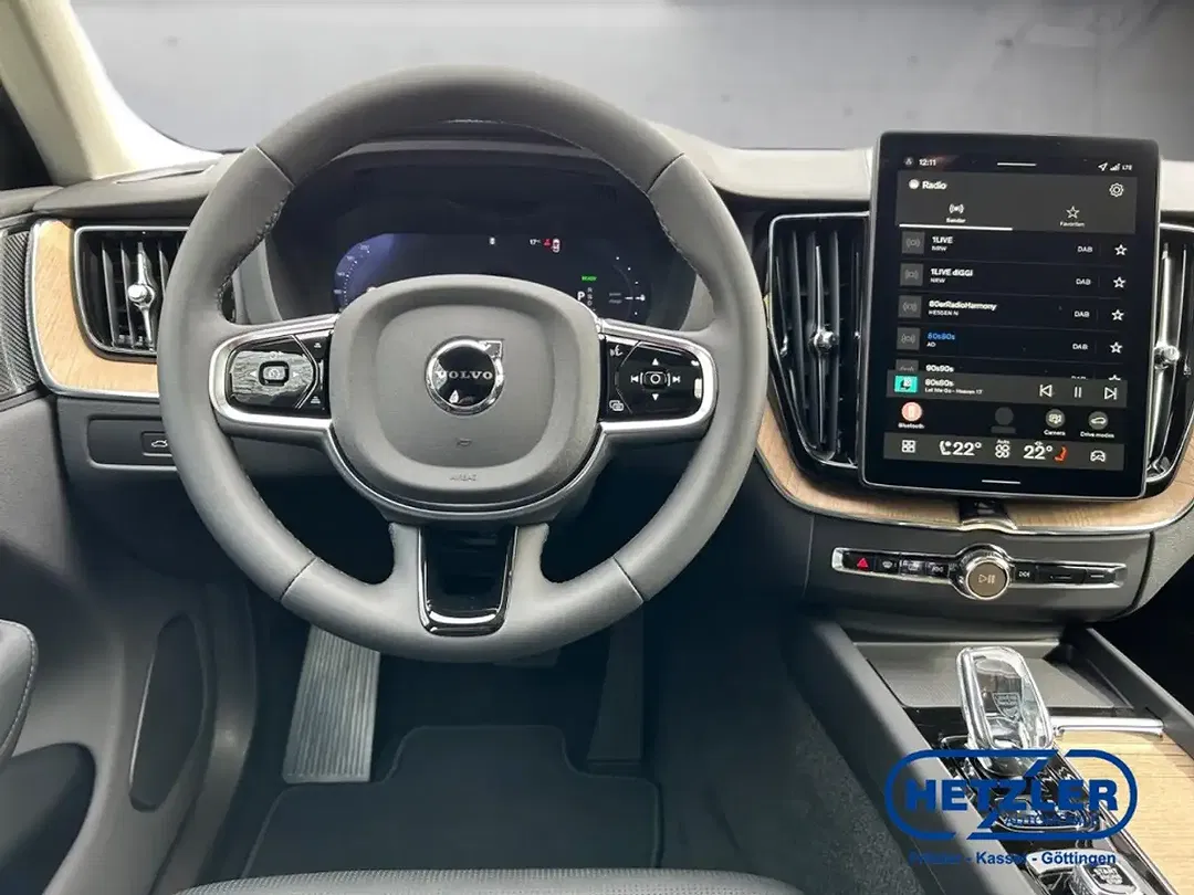 Volvo XC60 - Thumbnail 10