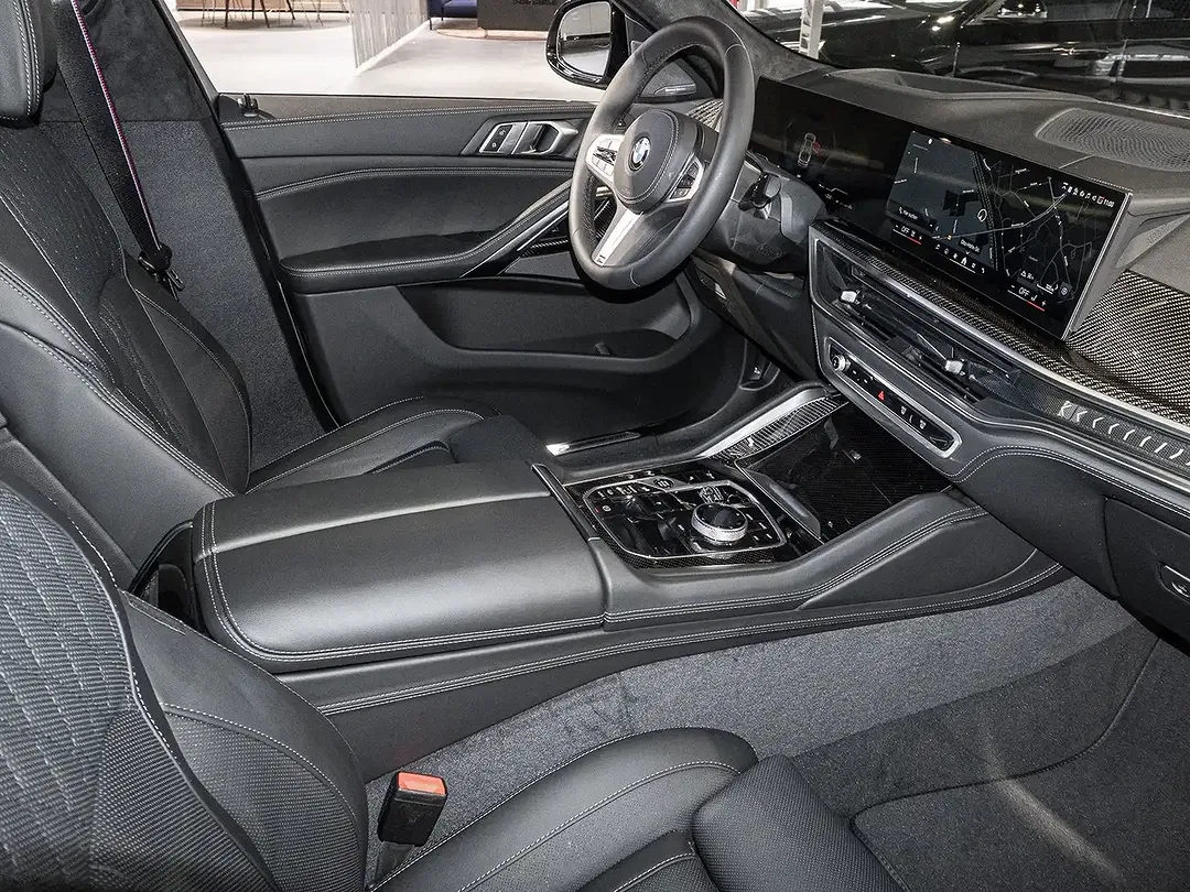 BMW X6 - Thumbnail 5