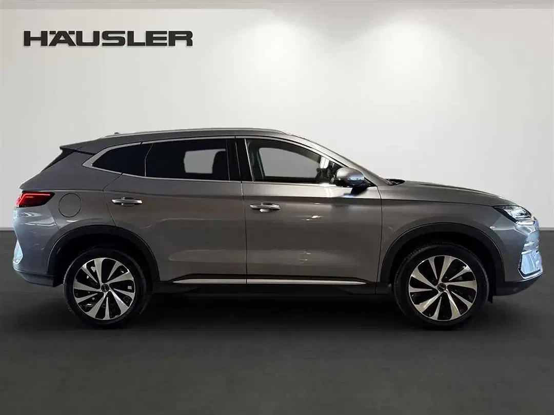 BYD Seal U - Thumbnail 3