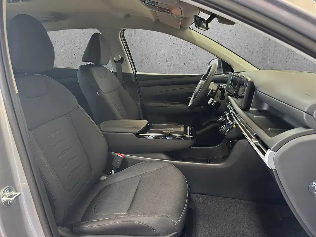 Hyundai TUCSON - Thumbnail 9