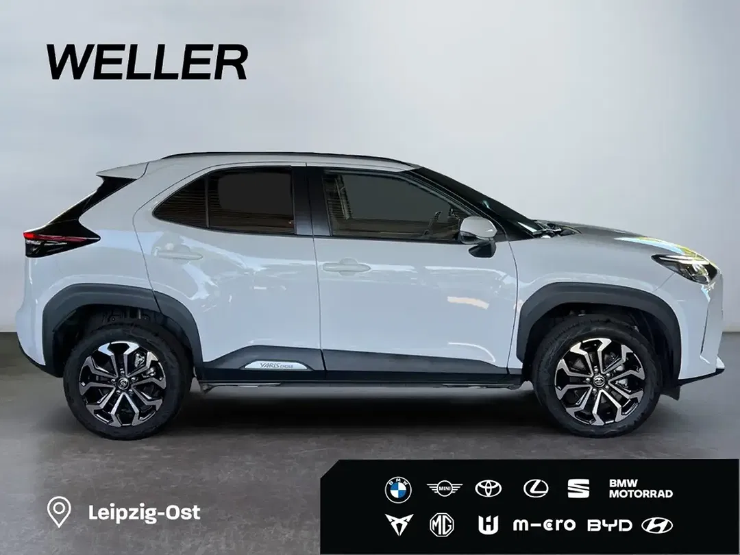 Toyota Yaris Cross - Thumbnail 8