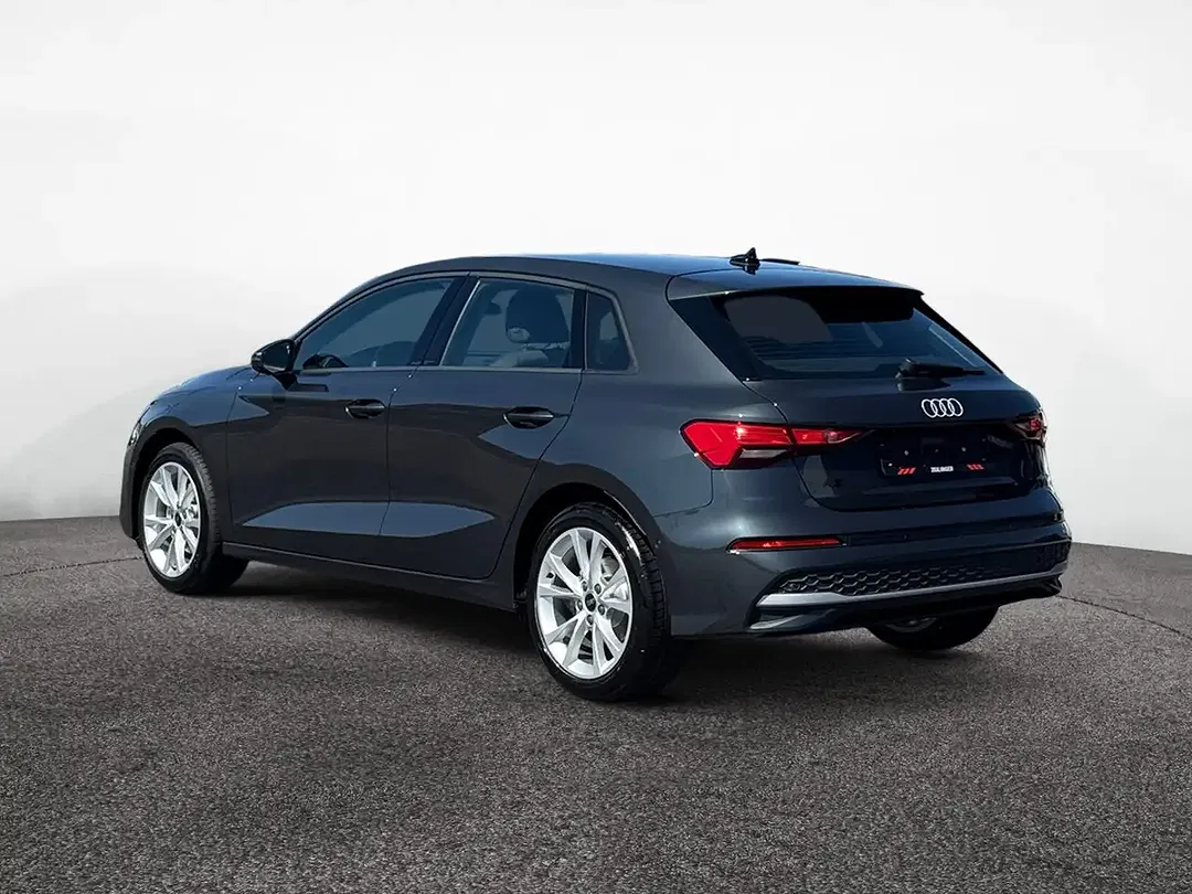 Audi A3 - Thumbnail 4