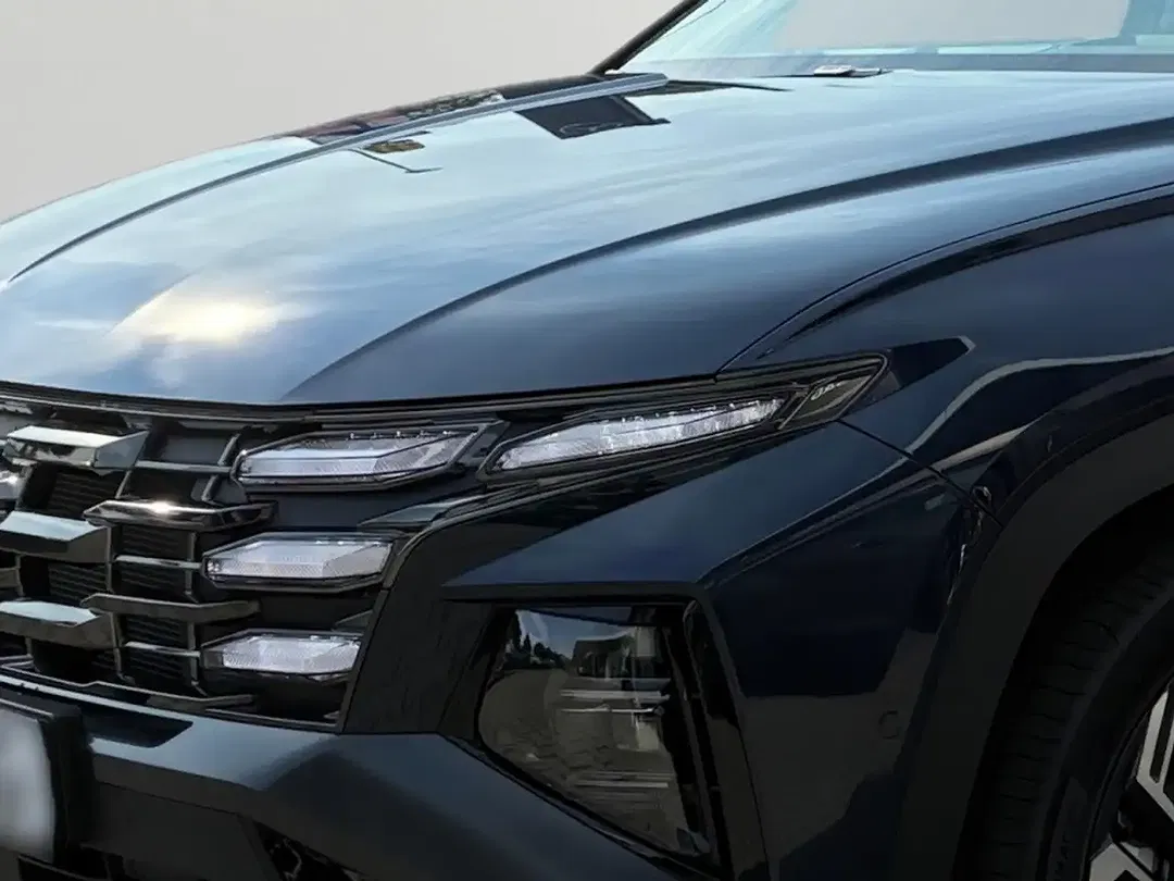 Hyundai TUCSON - Thumbnail 5