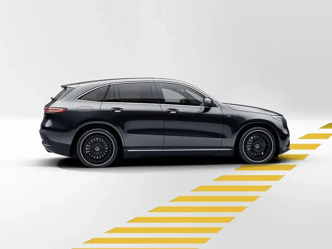 Mercedes-Benz EQC 400 - Thumbnail 8