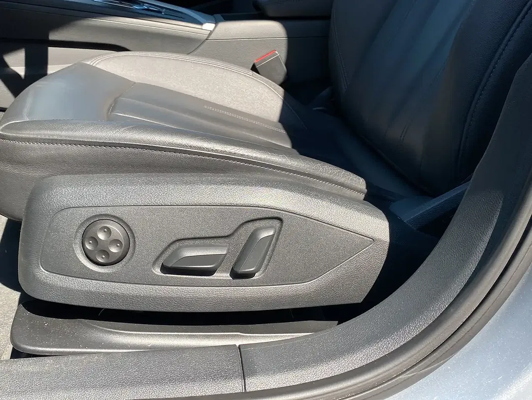 Audi A4 - Thumbnail 13