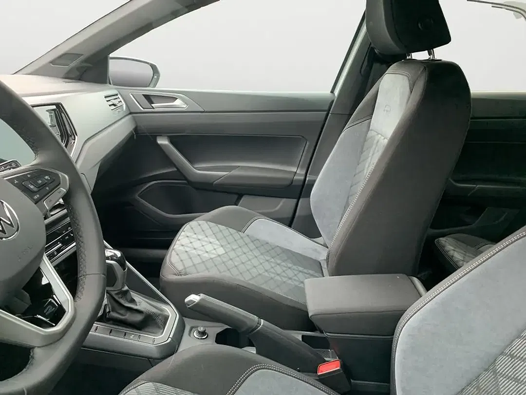 Volkswagen Polo - Thumbnail 7