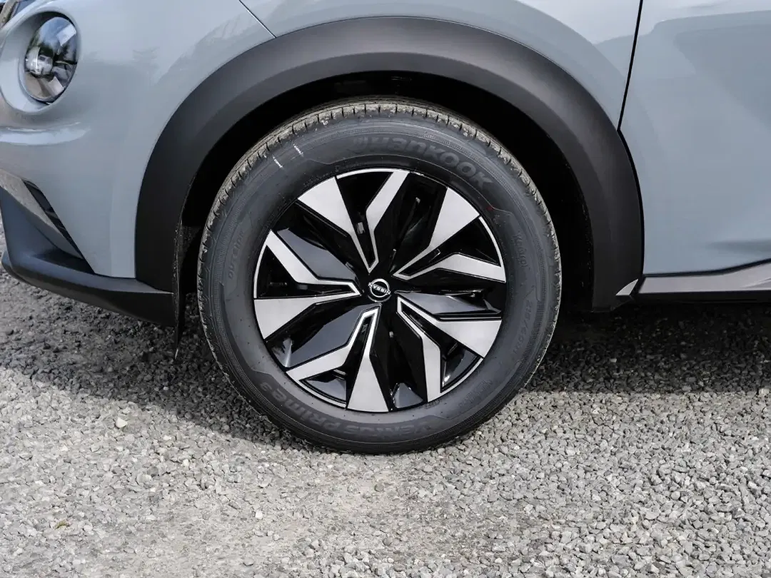 Nissan Juke - Thumbnail 4