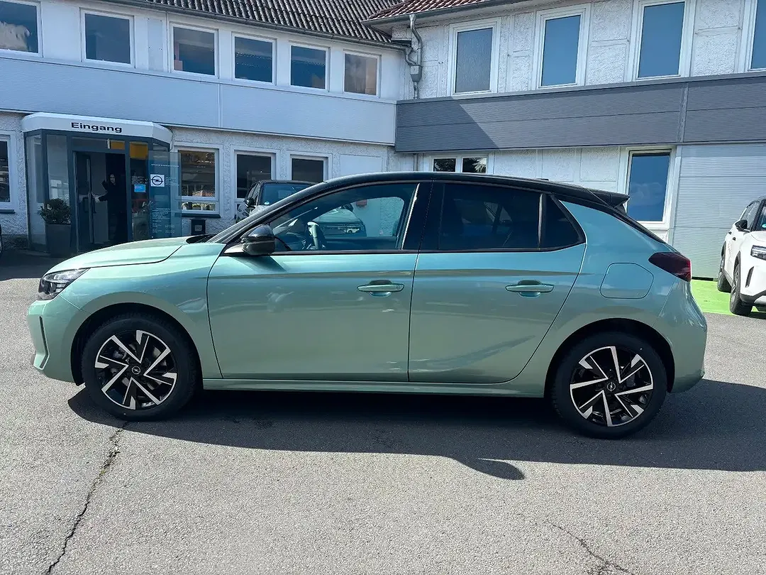 Opel Corsa - Thumbnail 4
