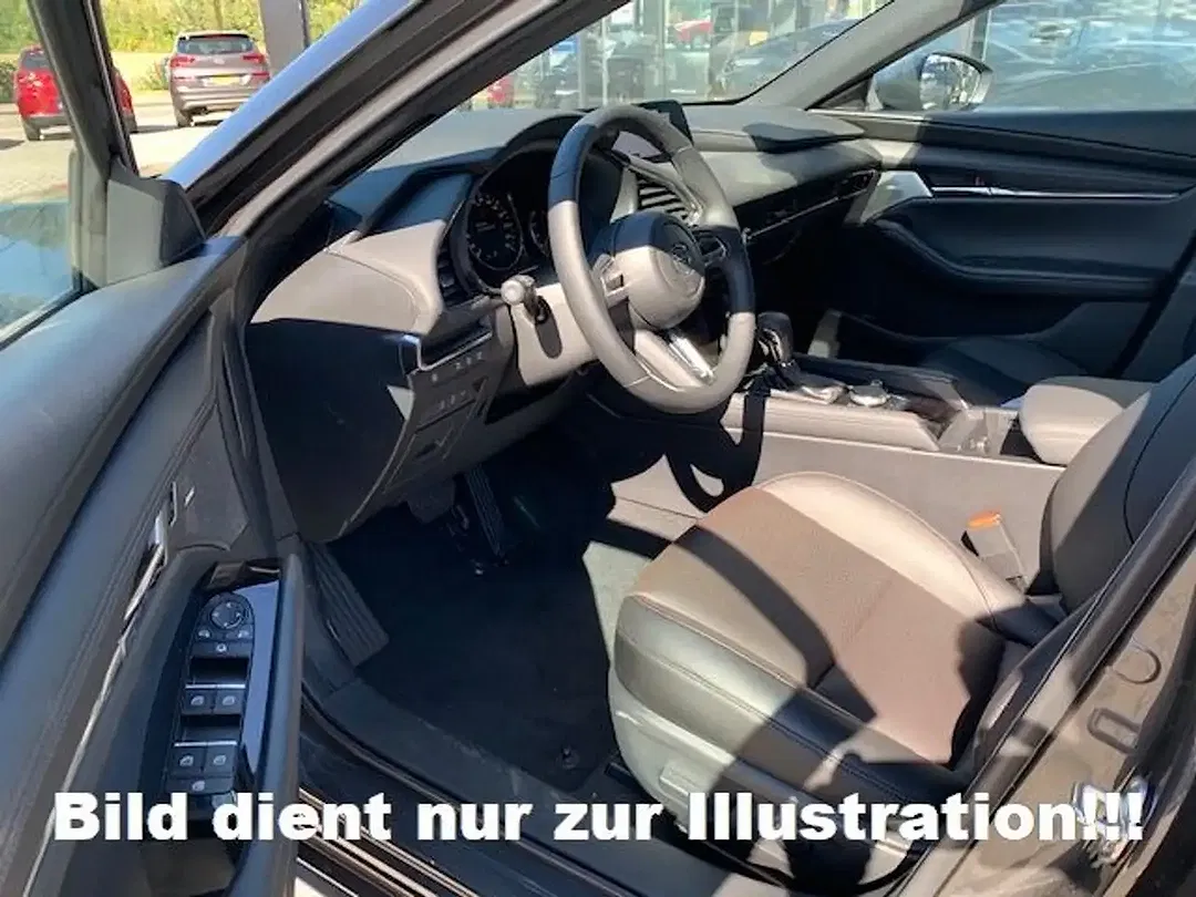 Mazda 3 - Thumbnail 6