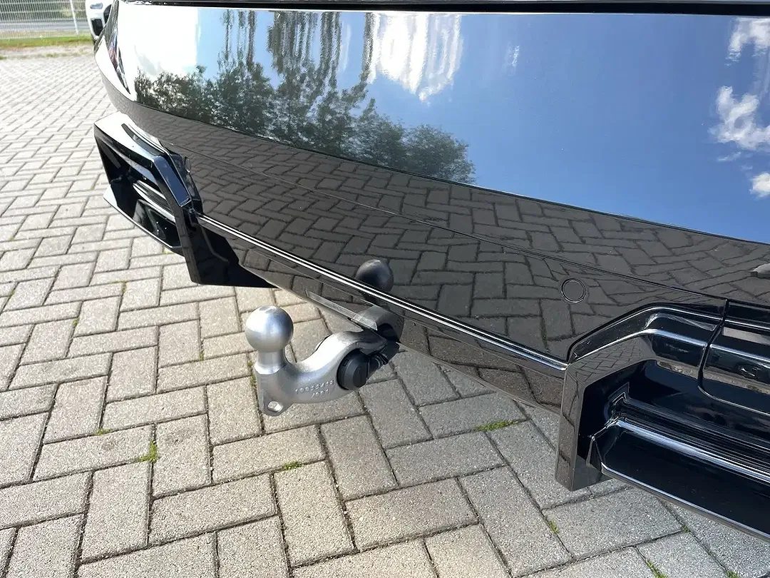 BMW iX - Thumbnail 14
