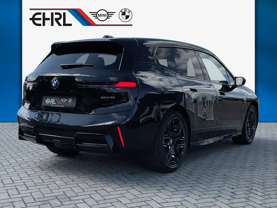BMW iX - Thumbnail 5