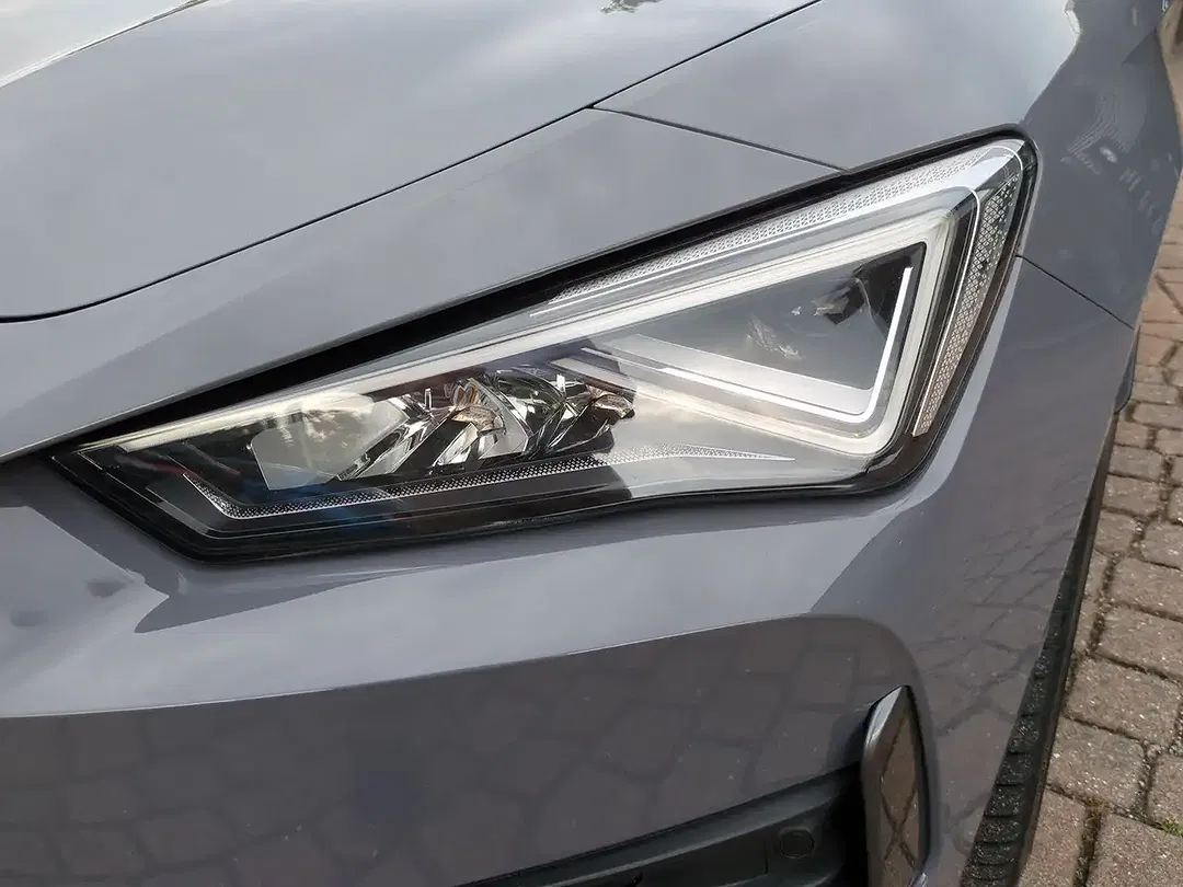 CUPRA Leon - Thumbnail 6