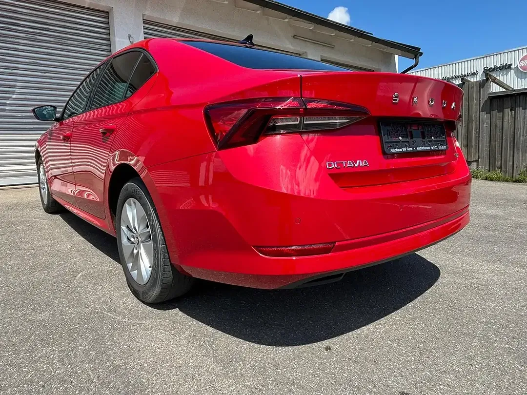 Skoda Octavia - Thumbnail 4