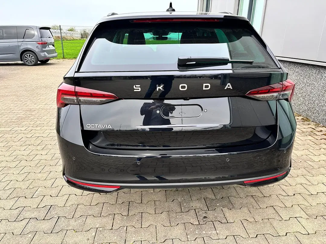 Skoda Octavia - Thumbnail 6