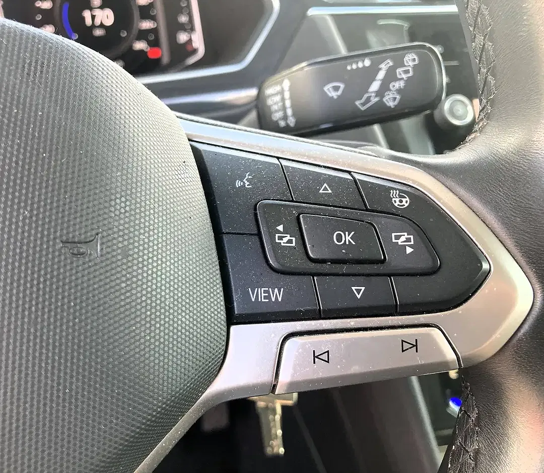 Volkswagen Tiguan - Thumbnail 14