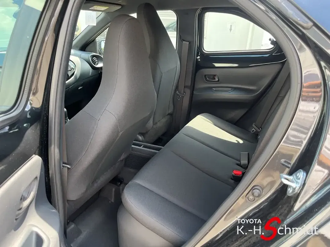 Toyota Aygo X - Thumbnail 11