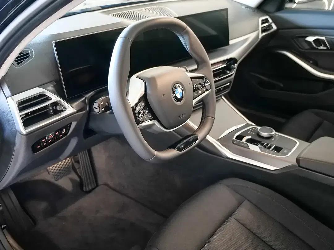 BMW 318 - Thumbnail 5
