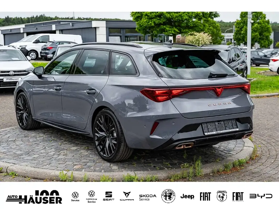 CUPRA Leon - Thumbnail 3