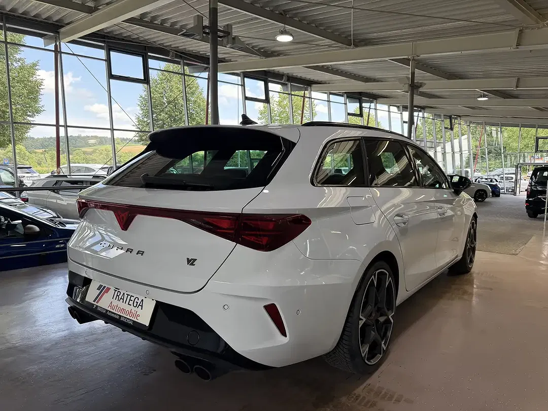 CUPRA Leon - Thumbnail 8