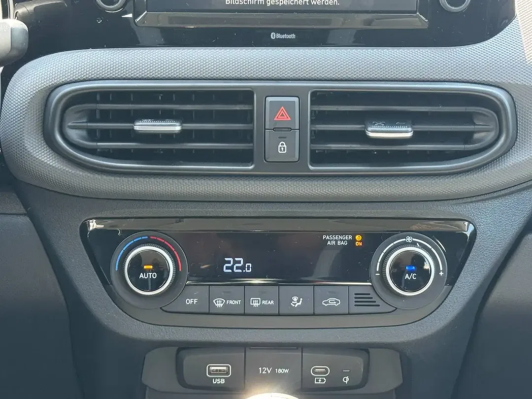 Hyundai i10 - Thumbnail 12